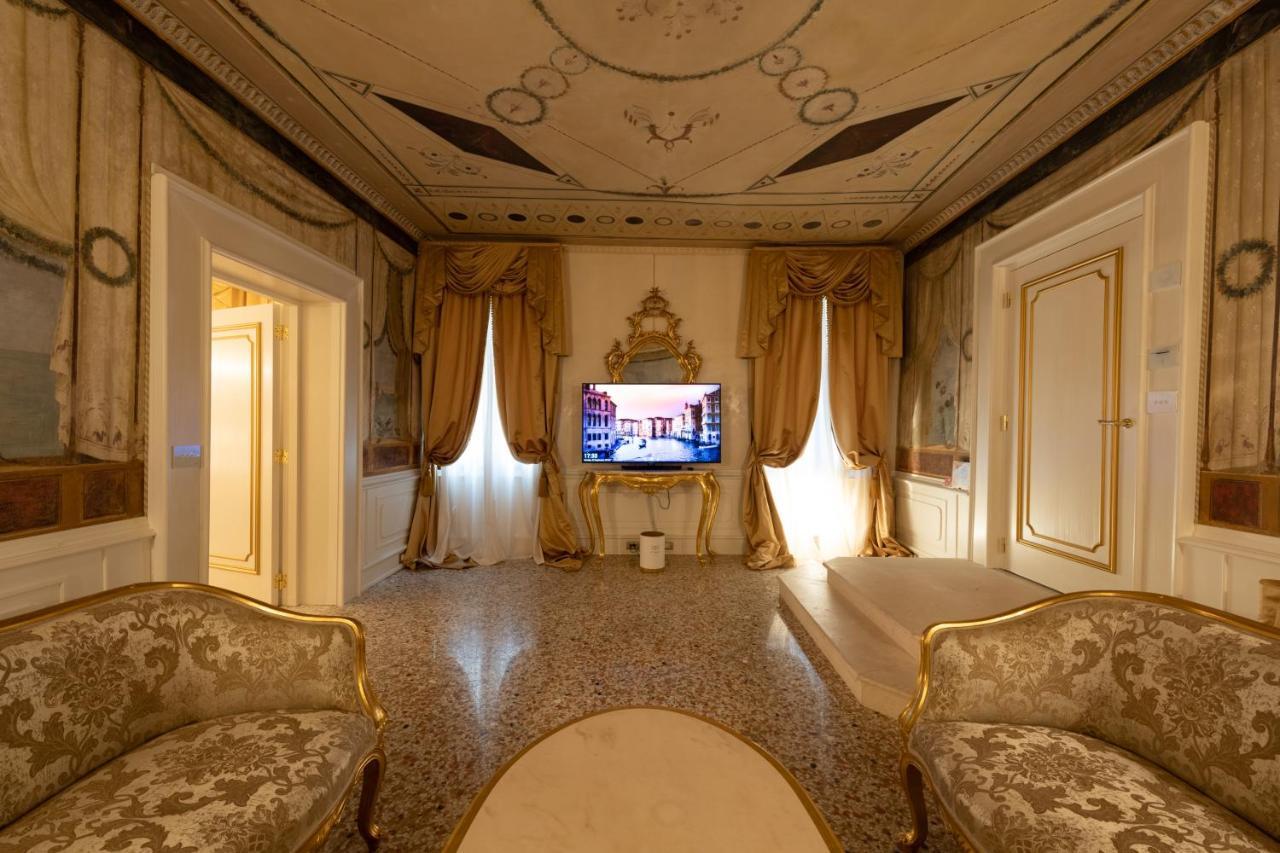 Hotel Ca' Bonfadini Historic Experience Wenecja Zewnętrze zdjęcie
